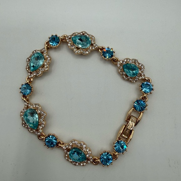 Marchesa Luxury Gold-Tone Bracelet with Aqua & Sapphire Blue Crystals - Picture 5 of 16